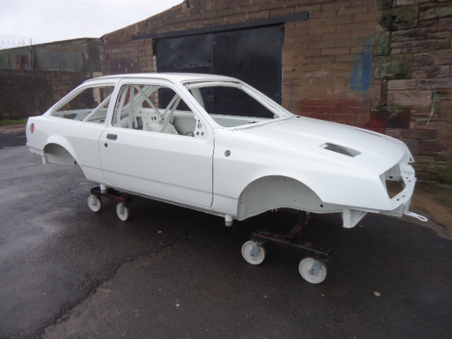 RS500 Touring Car LHD Breaking RS500 Touring Car LHD Breaking